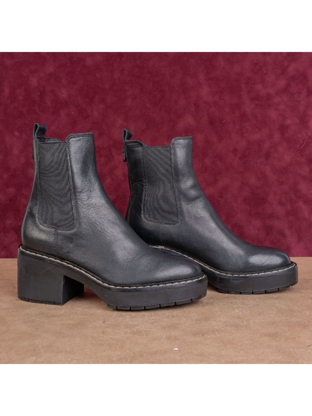 Sam Edelman Wmn Black Leather Comfort Chelsea Festival Ankle Boots sz 7.5